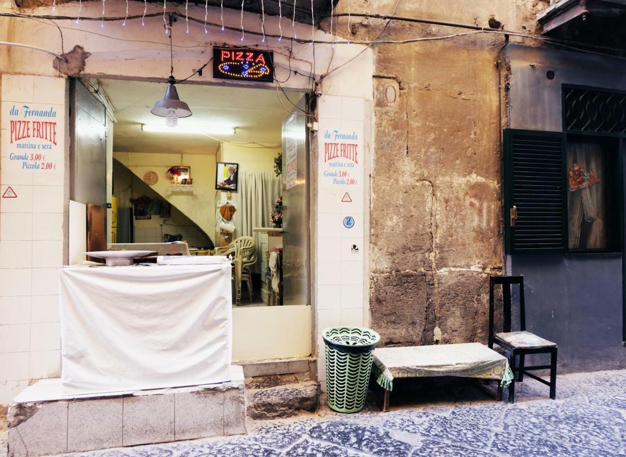 Il-Terno All'8 Al Centro Storico Old Town Napoli Ngoại thất bức ảnh